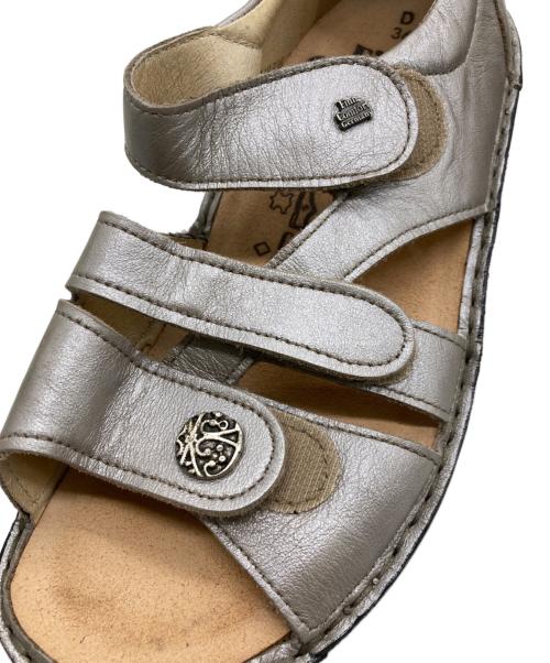 Finn Comfort（フィンコンフォート）Finn Comfort (フィンコンフォート) ストラップサンダル グレー サイズ:36の古着・服飾アイテム