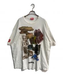 DIESEL（ディーゼル）の古着「ロゼル デジタルプリント ロゴ ルーズフィット」｜ホワイト