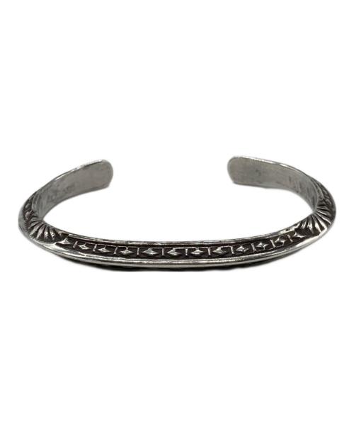 Navajo（ナバホ）NAVAJO (ナバホ) スタンプワークナローバングル シルバーの古着・服飾アイテム