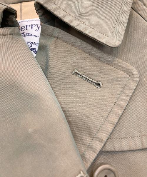 Burberry's（バーバリー）Burberry's (バーバリーズ) トレンチコート グリーン サイズ:-の古着・服飾アイテム