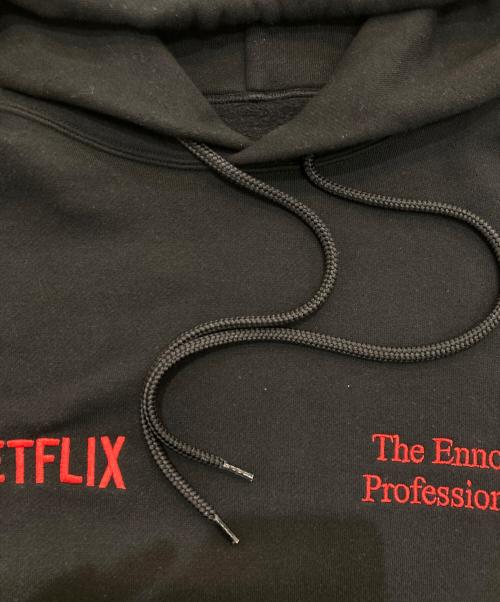ENNOY（エンノイ）ENNOY (エンノイ) Netflix (ネットフリックス) プルオーバーパーカー　AW23BRENCT02NTL ブラック サイズ:Lの古着・服飾アイテム