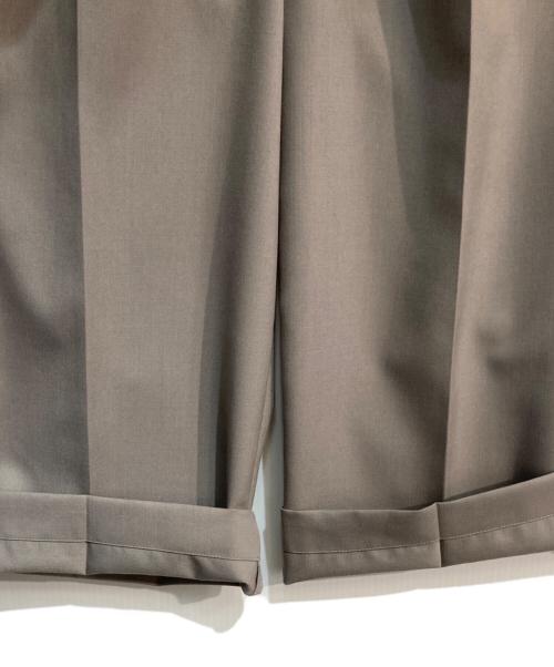 MAISON SPECIAL（メゾンスペシャル）MAISON SPECIAL (メゾンスペシャル) Wool Mix Smooth Prime Wide One-Tuck Wide Pants グレー サイズ:Mの古着・服飾アイテム