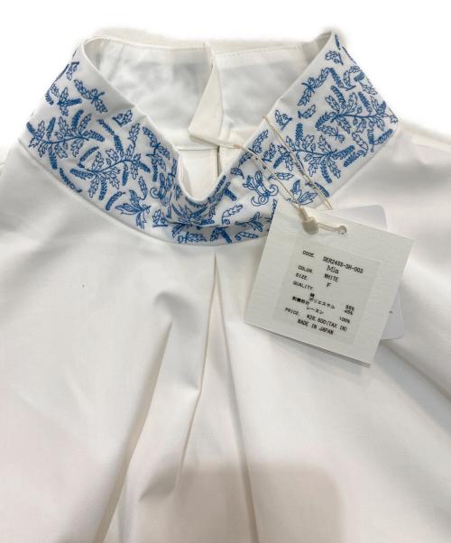 deres（デレス）deres (デレス) プルオーバーブラウス ホワイト サイズ:Free 未使用品の古着・服飾アイテム