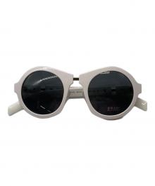 PRADA（プラダ）の古着「サングラス」｜ホワイト