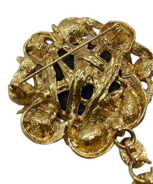 Yves Saint Laurent（イヴサンローラン）Yves Saint Laurent (イヴサンローラン) カラーストーンブローチ レッド×ゴールドの古着・服飾アイテム