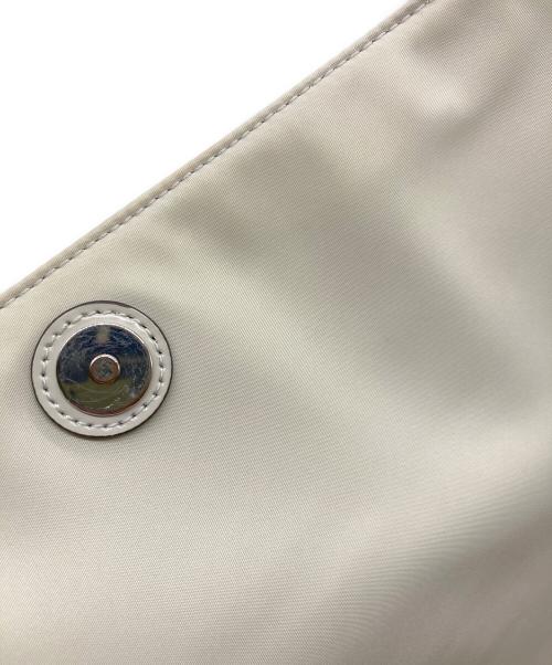 Kate Spade（ケイトスペード）Kate Spade (ケイトスペード) Sam Icon KSNYL Nylon Medium Messenger Bag ベージュの古着・服飾アイテム