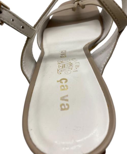 cava cava（サヴァサヴァ）cava cava (サヴァサヴァ) スクエアヒールサンダル ベージュ サイズ:23.5cmの古着・服飾アイテム