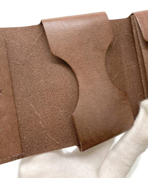 FABRIK（ファブリック）FABRIK (ファブリック) MINI 3つ折り財布 ブラウンの古着・服飾アイテム