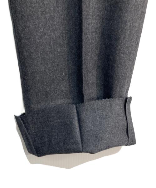 Maker's Shirt 鎌倉（メーカーズシャツカマクラ）Maker's Shirt 鎌倉 (メーカーズシャツカマクラ) Tex Teq (テックステック) ウールスラックス グレー サイズ:52 未使用品の古着・服飾アイテム