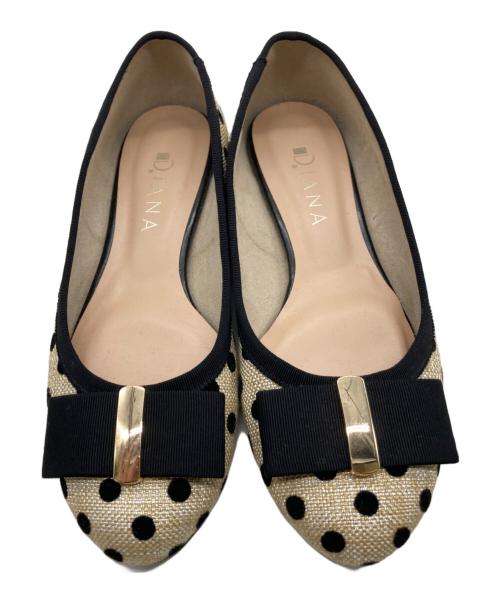 DIANA（ダイアナ）DIANA (ダイアナ) ドットリボンパンプス ベージュ×ブラック サイズ:24cmの古着・服飾アイテム