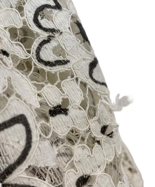 CHANEL（シャネル）CHANEL (シャネル) フラワーノースリーブワンピース　P53023V39750 ホワイト サイズ:38の古着・服飾アイテム