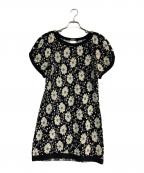CHANELシャネル）の古着「ココマークボタン花柄半袖ワンピース　P47676K06085」｜ブラック