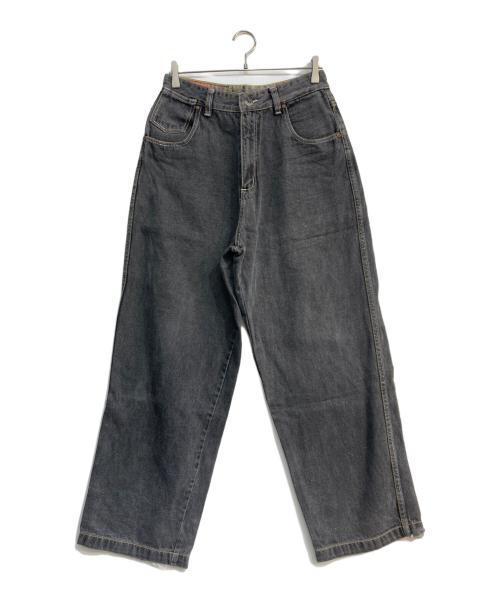 PLATINUM FUBU（プラチナムフブ）PLATINUM FUBU (プラチナムフブ) 刺繍デニムパンツ グレー サイズ:W32の古着・服飾アイテム