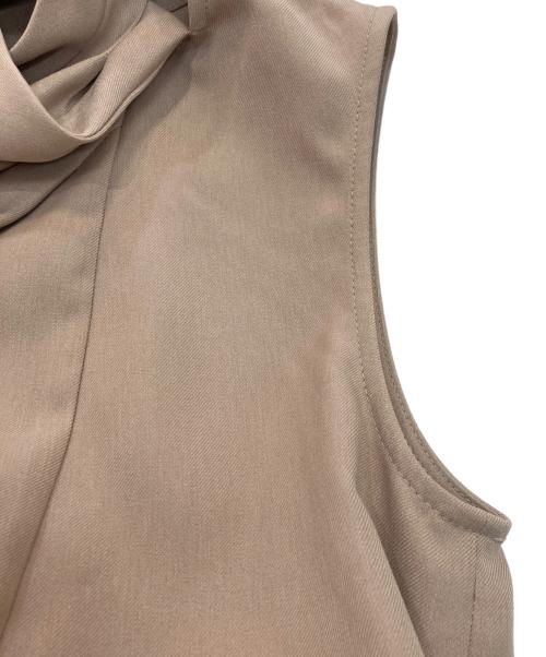 L'AUBE BLANC（ローブ ブラン）L'AUBE BLANC (ローブブラン) Side Bow-tie Combinaison ベージュ サイズ:S 未使用品の古着・服飾アイテム