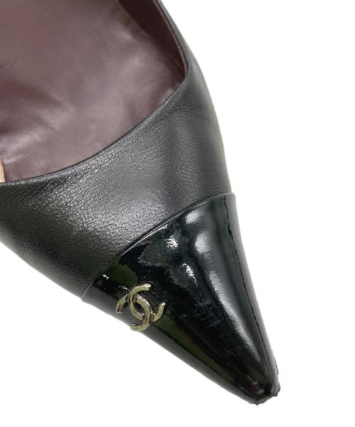 CHANEL（シャネル）CHANEL (シャネル) ココマークストラップパンプス ベージュ×ブラック サイズ:34の古着・服飾アイテム