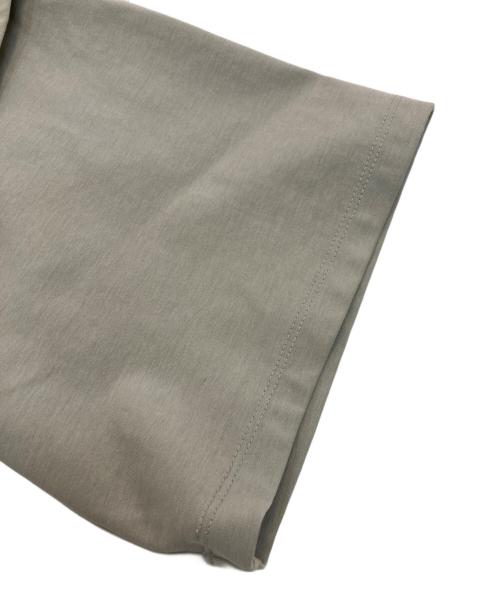 LOHEN（ローヘン）LOHEN (ローヘン) デザインカットソー　LH24SS-CU021 カーキ サイズ:Freeの古着・服飾アイテム