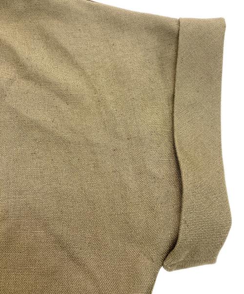 BEIGE（ベイジ）BEIGE (ベイジ) カシュクールワンピース　OP.CW.BM.6506 オリーブ サイズ:4の古着・服飾アイテム