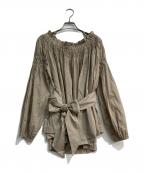 merletteマーレット）の古着「スモッキングオフショルダーギャザーブラウス　3910700017」｜ベージュ
