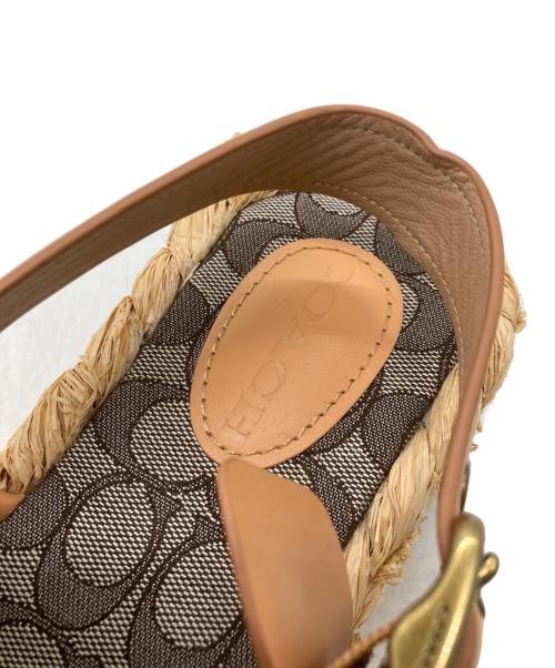 COACH（コーチ）COACH (コーチ) プラットフォームサンダル　C5019 ベージュ サイズ:23.5cmの古着・服飾アイテム