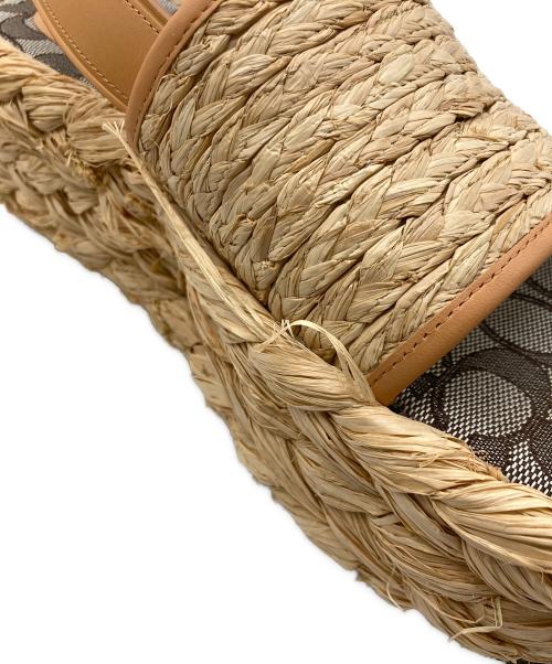 COACH（コーチ）COACH (コーチ) プラットフォームサンダル　C5019 ベージュ サイズ:23.5cmの古着・服飾アイテム