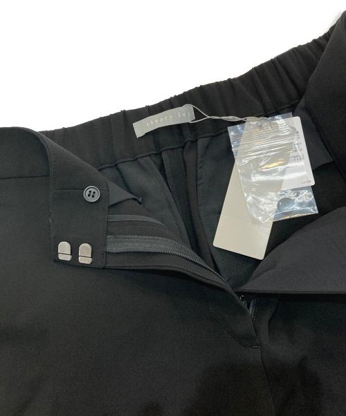 theory luxe（セオリーリュクス）theory luxe (セオリーリュクス) ストレートパンツ　JORY　modern crepe　5206402 ブラック サイズ:40 未使用品の古着・服飾アイテム