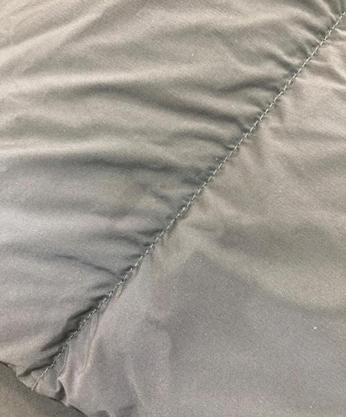 C.P COMPANY（シーピーカンパニー）C.P COMPANY (シーピーカンパニー) ダウンジャケット　13CMOW251A ネイビー サイズ:48の古着・服飾アイテム