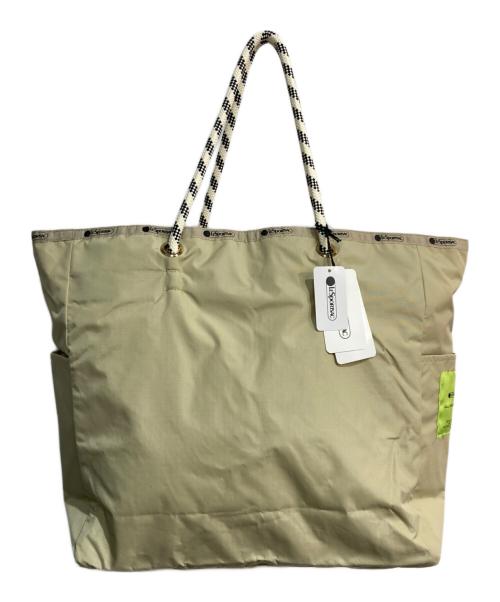 LeSportsac（レスポートサック）LeSportsac (レスポートサック) GALLARDA GALANTE (ガリャルダガランテ) REVERSIBLE TOTE BAG ベージュ 未使用品の古着・服飾アイテム