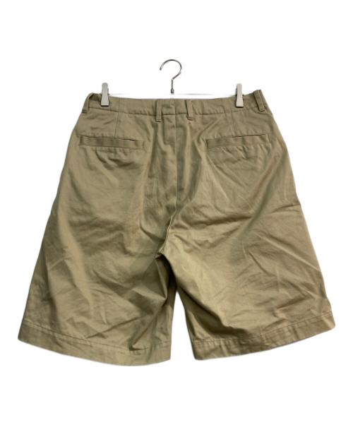 UNIVERSAL PRODUCTS.（ユニバーサルプロダクツ）UNIVERSAL PRODUCTS. (ユニバーサルプロダクツ) NO TUCK CHINO SHORTS　232-60502 ベージュ サイズ:3の古着・服飾アイテム