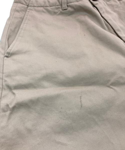 UNIVERSAL PRODUCTS.（ユニバーサルプロダクツ）UNIVERSAL PRODUCTS. (ユニバーサルプロダクツ) NO TUCK CHINO SHORTS　232-60502 ベージュ サイズ:3の古着・服飾アイテム