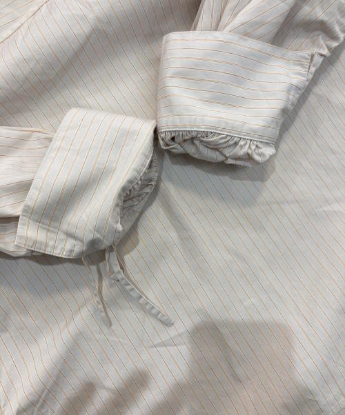 MACPHEE（マカフィー）MACPHEE (マカフィー) ストライプシャーリング Vネックブラウス　12-01-42-01204 ベージュ サイズ:36の古着・服飾アイテム