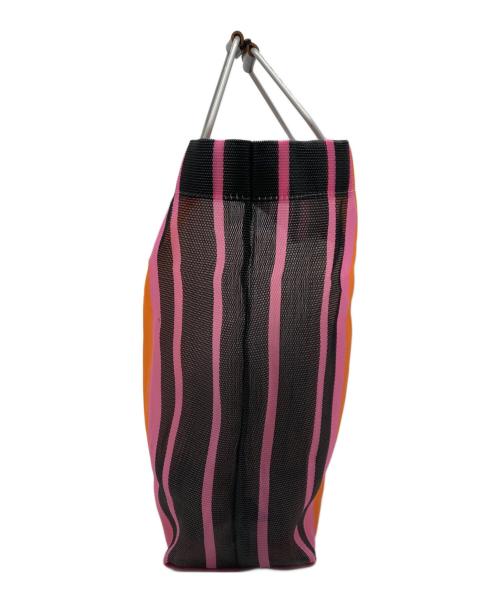 MARNI（マルニ）MARNI (マルニ) MARNI MARKET STRIPE BAG ピンク×ブラックの古着・服飾アイテム