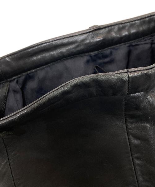 BANANA REPUBLIC（バナナリパブリック）BANANA REPUBLIC (バナナリパブリック) フレアレザーパンツ　 00‘s　112162 ブラック サイズ:12Pの古着・服飾アイテム