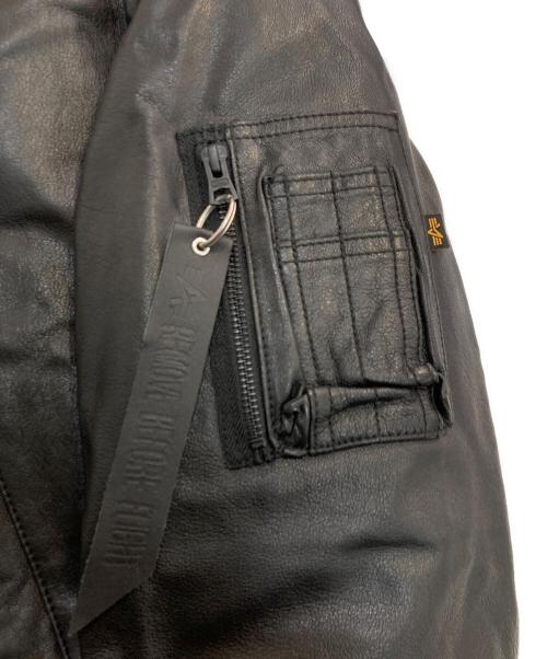 ALPHA（アルファ）ALPHA (アルファ) ラムレザーMA-1ダウンジャケット　TA1424-001 ブラック サイズ:XLの古着・服飾アイテム