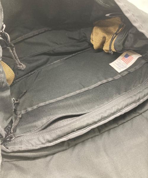 MYSTERY RANCH（ミステリーランチ）MYSTERY RANCH (ミステリーランチ) アウトサイダーショルダーバッグ　USA製 ブラック サイズ:-の古着・服飾アイテム