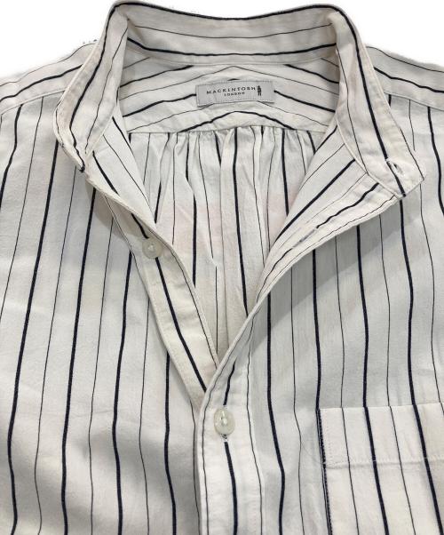MACKINTOSH LONDON（マッキントッシュ ロンドン）MACKINTOSH LONDON (マッキントッシュ ロンドン) オルタネイトストライプバンドカラーシャツ　G1M34-502-03 アイボリー サイズ:Lの古着・服飾アイテム