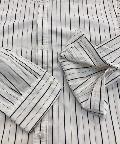 MACKINTOSH LONDON（マッキントッシュ ロンドン）MACKINTOSH LONDON (マッキントッシュ ロンドン) オルタネイトストライプバンドカラーシャツ　G1M34-502-03 アイボリー サイズ:Lの古着・服飾アイテム