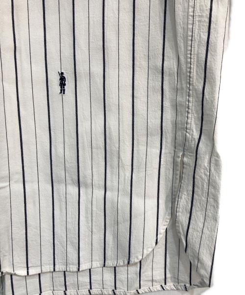 MACKINTOSH LONDON（マッキントッシュ ロンドン）MACKINTOSH LONDON (マッキントッシュ ロンドン) オルタネイトストライプバンドカラーシャツ　G1M34-502-03 アイボリー サイズ:Lの古着・服飾アイテム