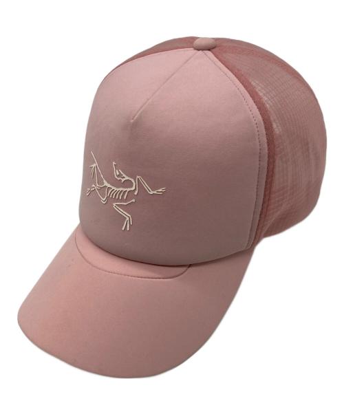 ARC'TERYX（アークテリクス）ARC'TERYX (アークテリクス) BIRD TRUCKER CURVED　X000006120 ピンク サイズ:Freeの古着・服飾アイテム