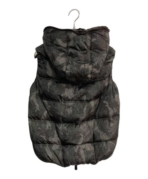 DUVETICA（デュベティカ）DUVETICA (デュベティカ) カモフラダウンベスト カーキ サイズ:Mの古着・服飾アイテム