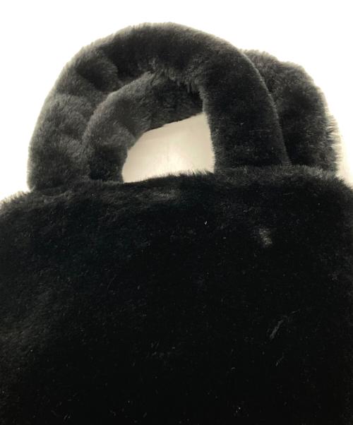 BURBERRY BLUE LABEL（バーバリーロンドンブルーレーベル）BURBERRY BLUE LABEL (バーバリーロンドンブルーレーベル) エコファーハンドバッグ ブラックの古着・服飾アイテム