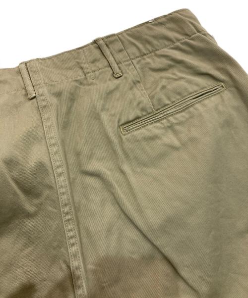 BUZZ RICKSON'S（バズリクソンズ）Buzz Rickson's (バズリクソンズ) EARLY MILITARY CHINOS 1942 MODEL　M43036 ベージュ サイズ:W36×L35の古着・服飾アイテム