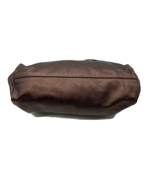 MIU MIU（ミュウミュウ）MIU MIU (ミュウミュウ) メタリックレザーハンドバッグ ブラウンの古着・服飾アイテム