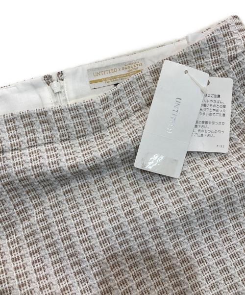 UNTITLED（アンタイトル）UNTITLED (アンタイトル) PAOLETTI ツイードスカート　153-78209 ベージュ サイズ:2 未使用品の古着・服飾アイテム