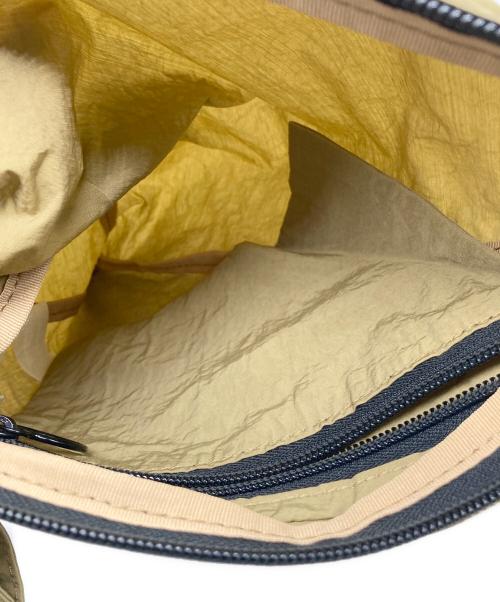 pragment（プラグメント）Pragment (プラグメント) isosceles triangle 二等辺三角形 3wayバッグ ベージュの古着・服飾アイテム