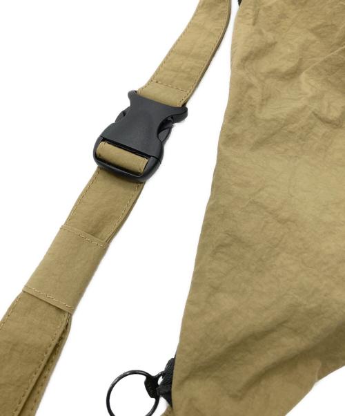 pragment（プラグメント）Pragment (プラグメント) isosceles triangle 二等辺三角形 3wayバッグ ベージュの古着・服飾アイテム