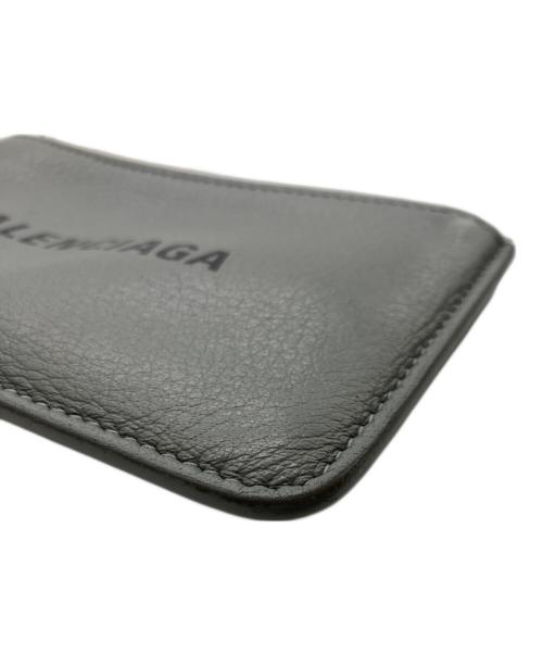 BALENCIAGA（バレンシアガ）BALENCIAGA (バレンシアガ) キーリング付きコインケース グレー サイズ:-の古着・服飾アイテム