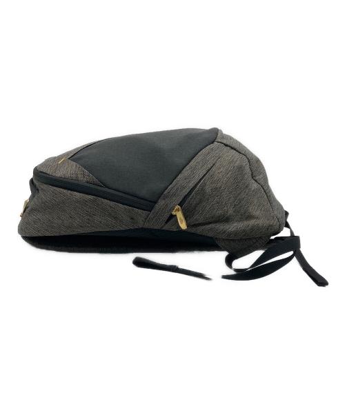 THE NORTH FACE（ザ ノース フェイス）THE NORTH FACE (ザ ノース フェイス) エレクトラデイパック　NMW71652 グレー サイズ:-の古着・服飾アイテム