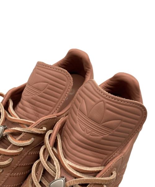 adidas（アディダス）adidas (アディダス) Pharrell Williams (ファレルウィリアムス) HUMANRACE SAMBA ブラウン サイズ:26.5cmの古着・服飾アイテム