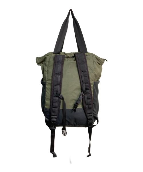 Patagonia（パタゴニア）Patagonia (パタゴニア) ウルトラライトブラックホールトートパック カーキの古着・服飾アイテム
