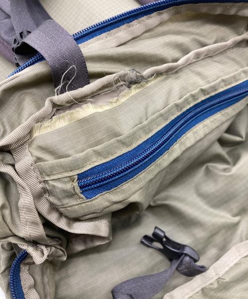 Patagonia（パタゴニア）Patagonia (パタゴニア) ウルトラライトブラックホールトートパック カーキの古着・服飾アイテム